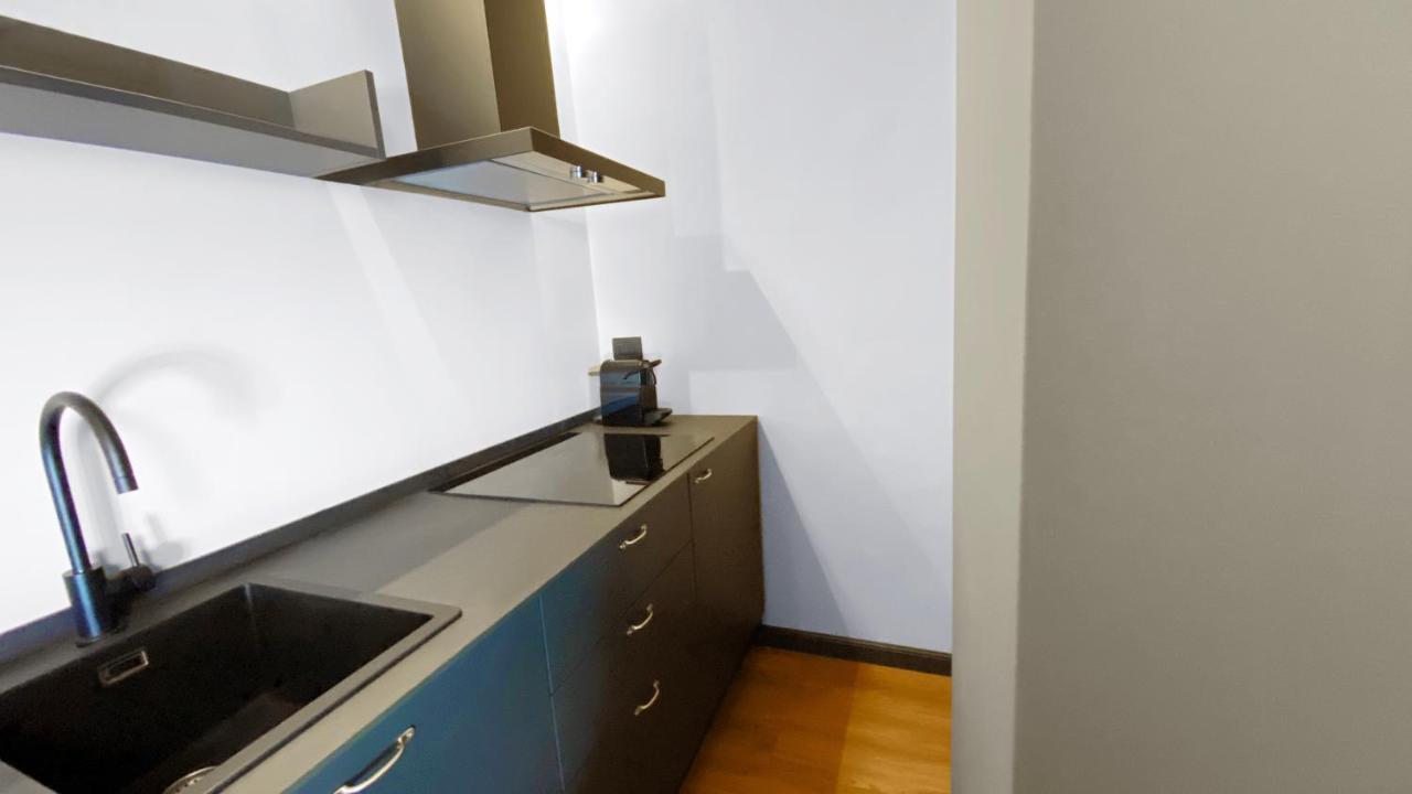 Bnb Capital Milano Central Station - Red ภายนอก รูปภาพ